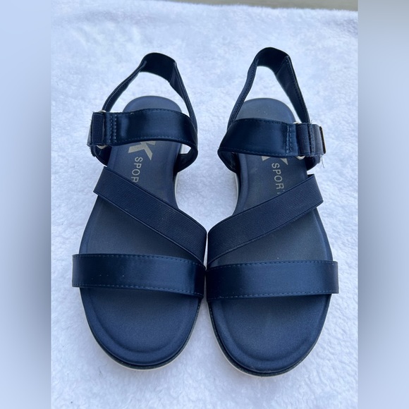 Anne Klein Sport Womens Navy Blue Size 6.5 Sandals - Picture 1 of 9